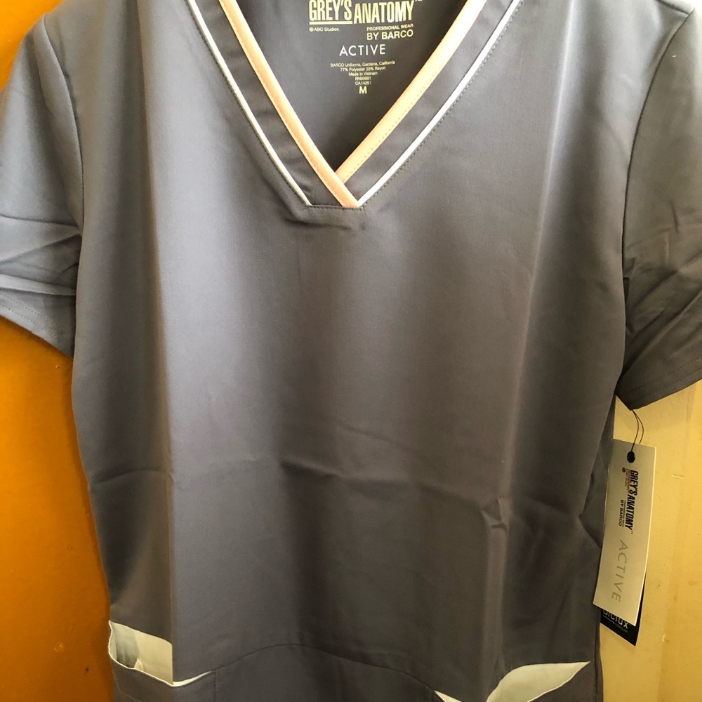 Greys anatomy scrub top